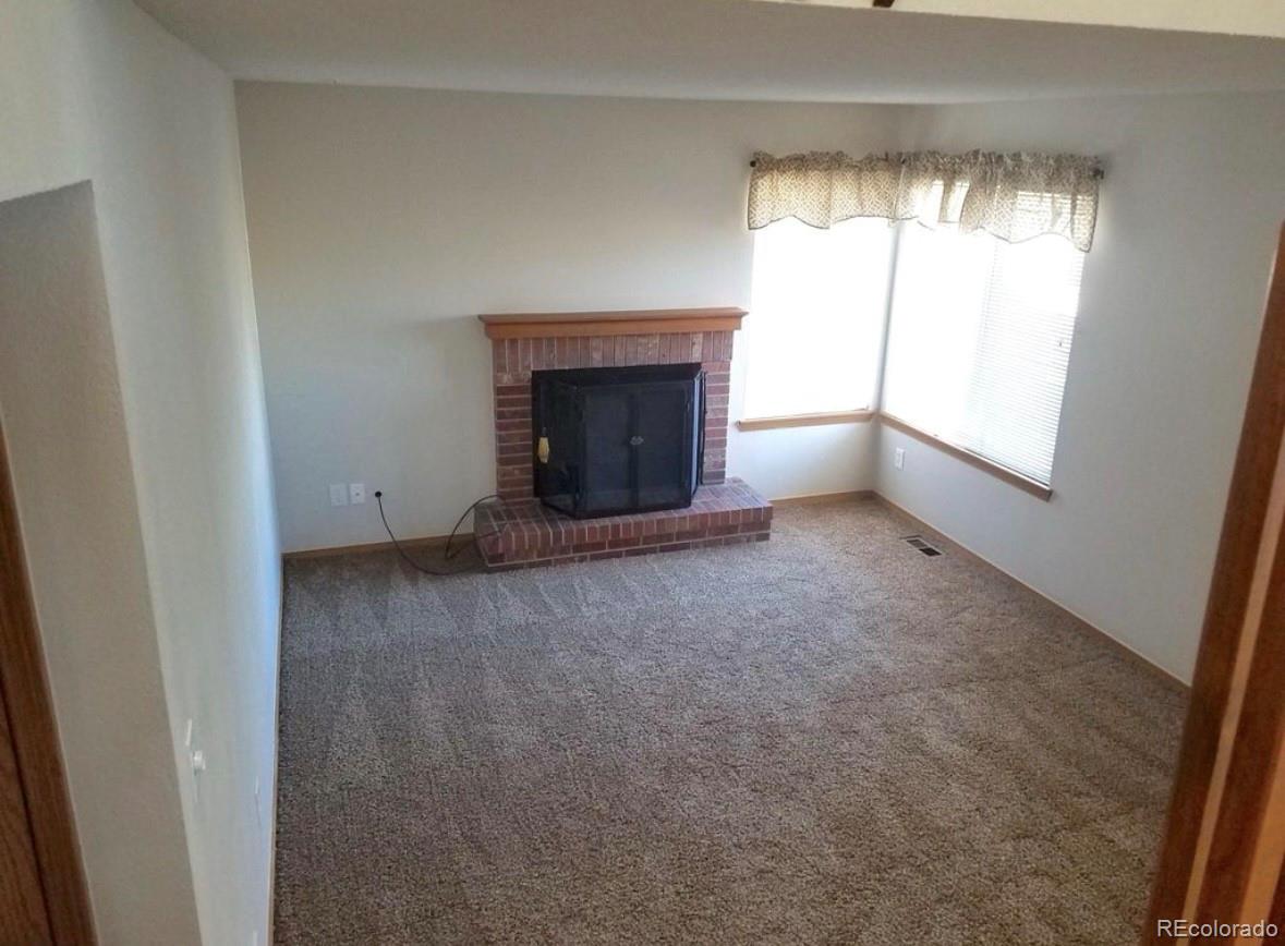 9533 Devonshire Place Highlands Ranch, CO 80126 - Photo 6 of 13