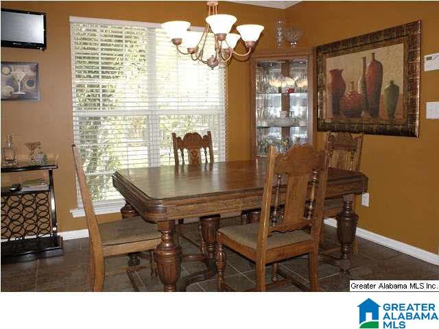 200 Warwick Lane Alabaster, AL 35007 - Photo 5 of 16