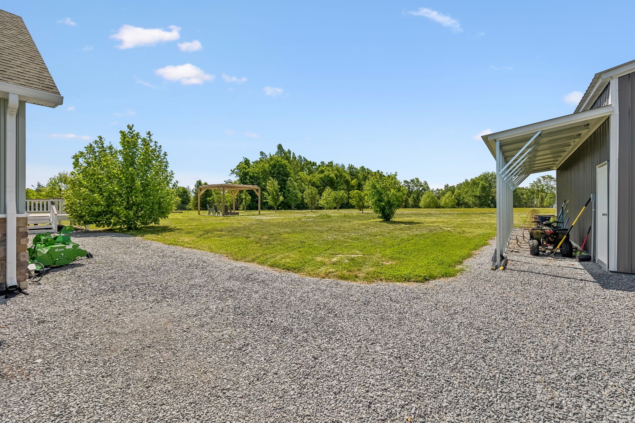 86 Ben Road Westmoreland, TN 37186 - Photo 47 of 64 a view of a house with a big yard