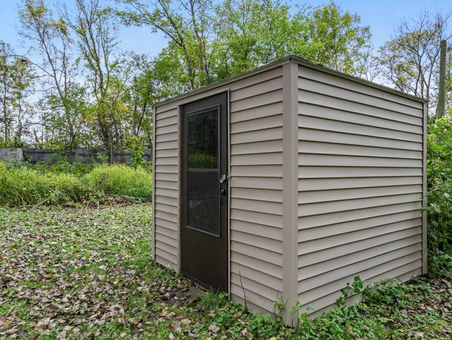 $218,900 | 406 5th Street Northwest, Montgomery, MN 56069