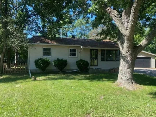 $270,000 | 638 East Columbine Drive, Beloit, WI 53511
