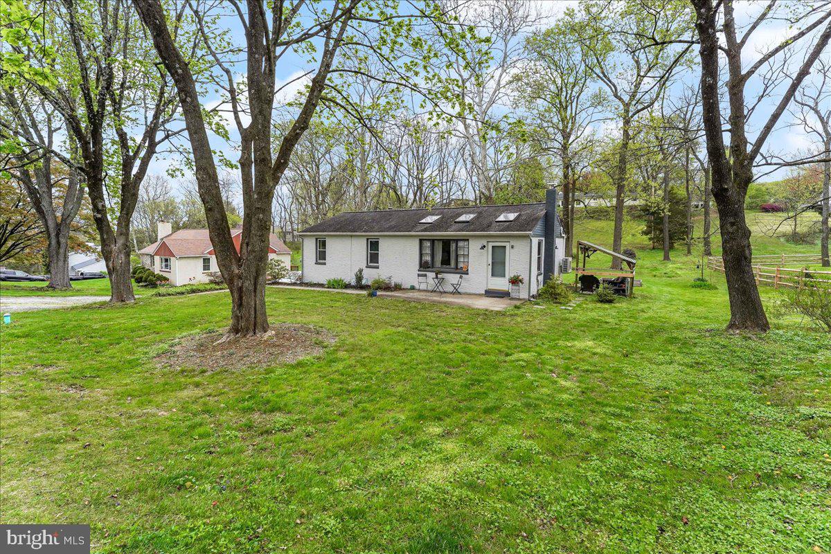 132 Lake Road Phoenixville, PA 19460 - Photo 2 of 33 Gallery Image 2