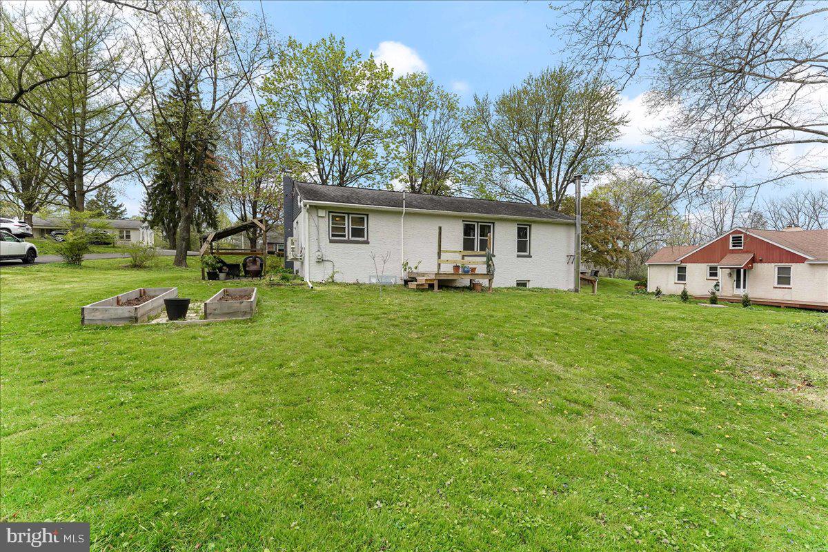 132 Lake Road Phoenixville, PA 19460 - Photo 29 of 33 Gallery Image 29