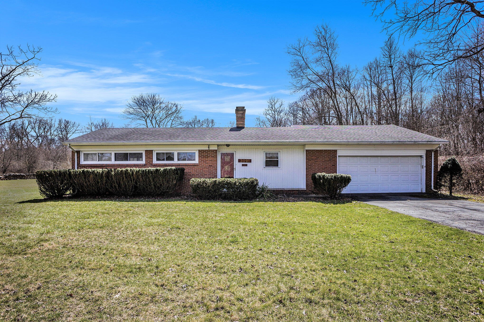 3091 Hendee Road Jackson, MI 49201 - Photo 2 of 33 001_img_9256_49