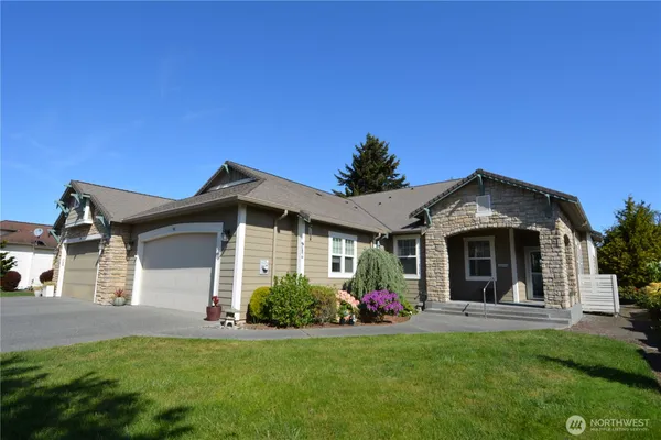 $575,000 | 91 Mt Baker Drive, Sequim, WA 98382
