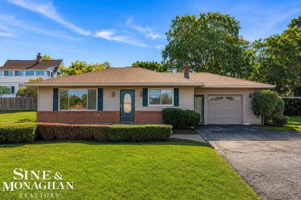 $229,900 | 1350 Oakland Avenue, St. Clair, MI 48079