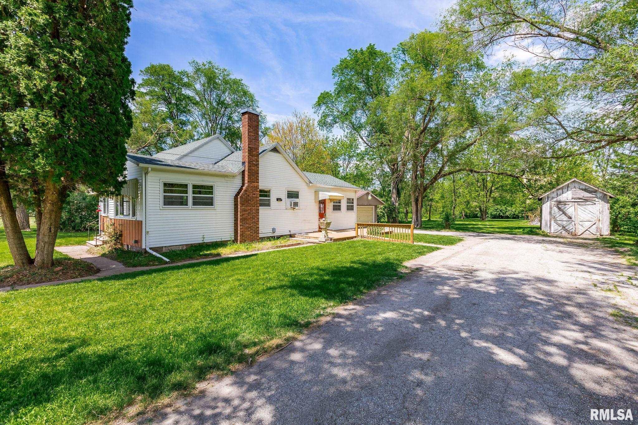 1919 Coyne Center Road Milan, IL 61264 - Photo 3 of 39 Gallery Image 3