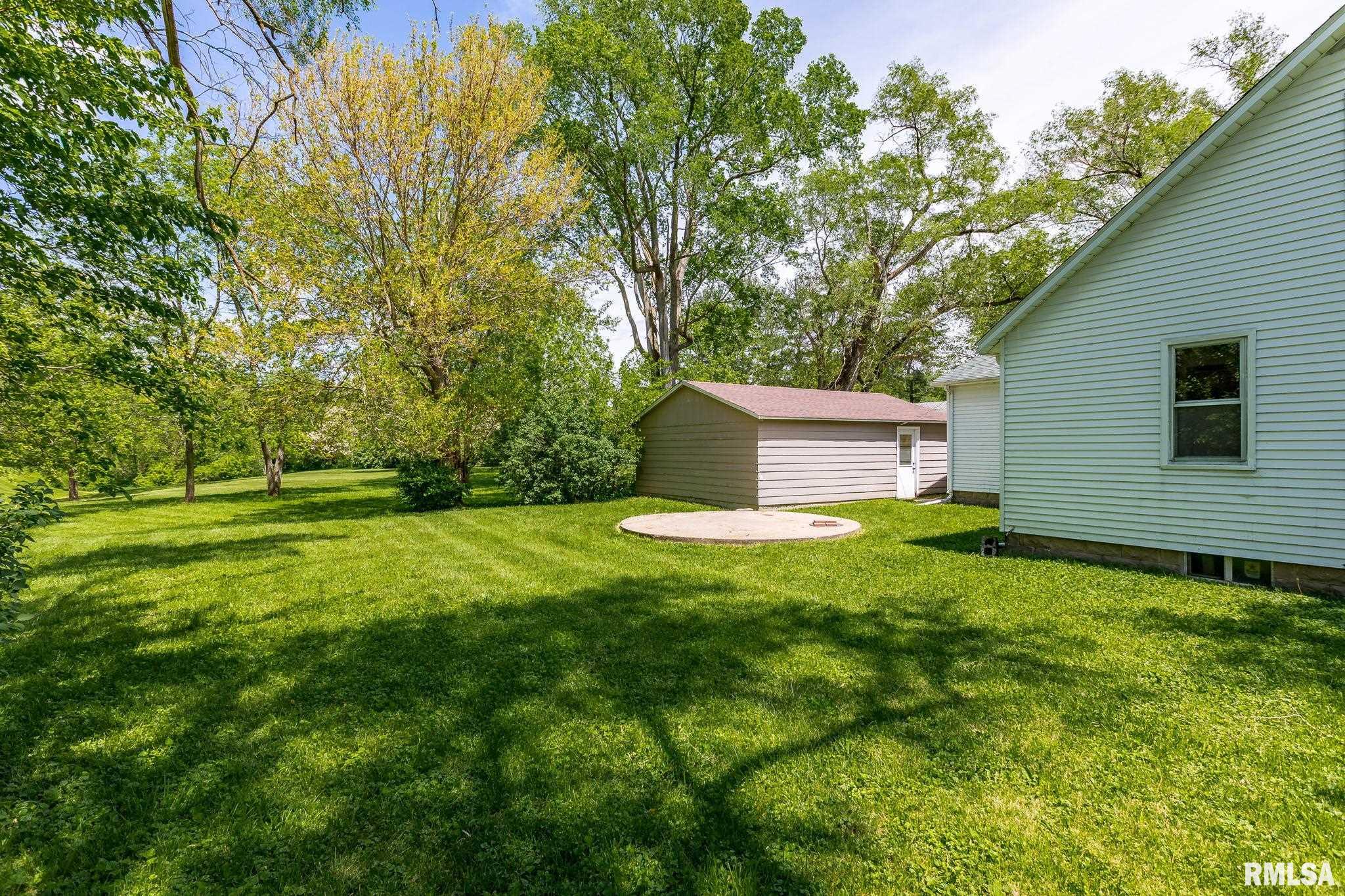 1919 Coyne Center Road Milan, IL 61264 - Photo 6 of 39 Gallery Image 6
