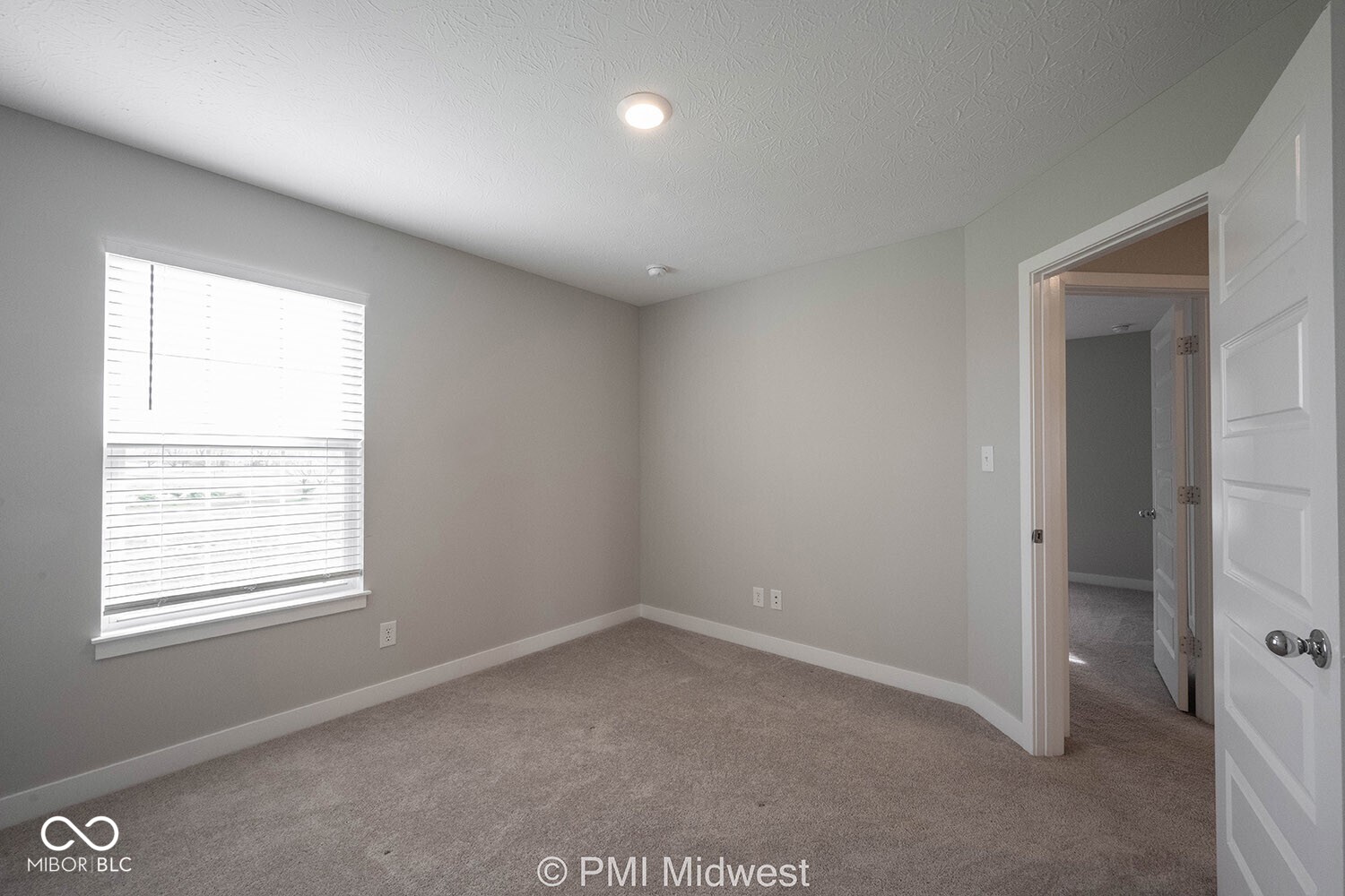 7278 Zanesville Road Carmel, IN 46033 - Photo 8 of 51