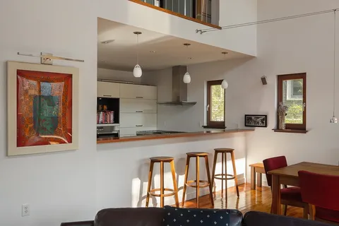 $4,000,000 | 10 Newell Street, Cambridge, MA 02140