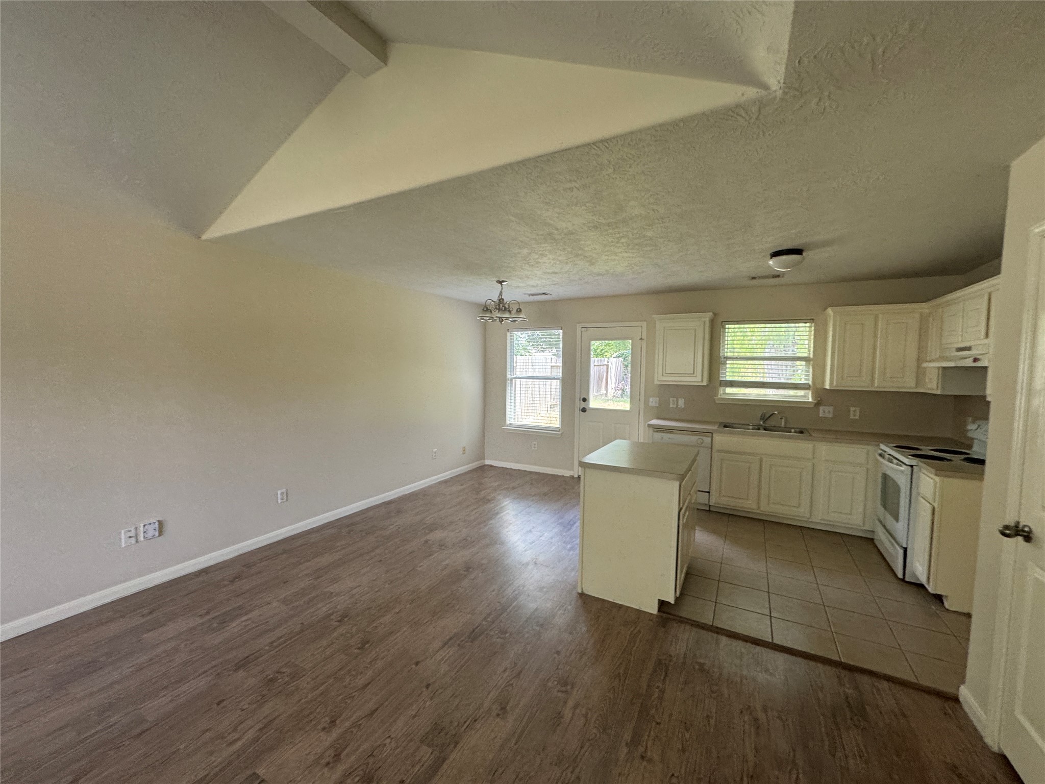 4818 Comal River Loop Spring, TX 77386 - Photo 10 of 42