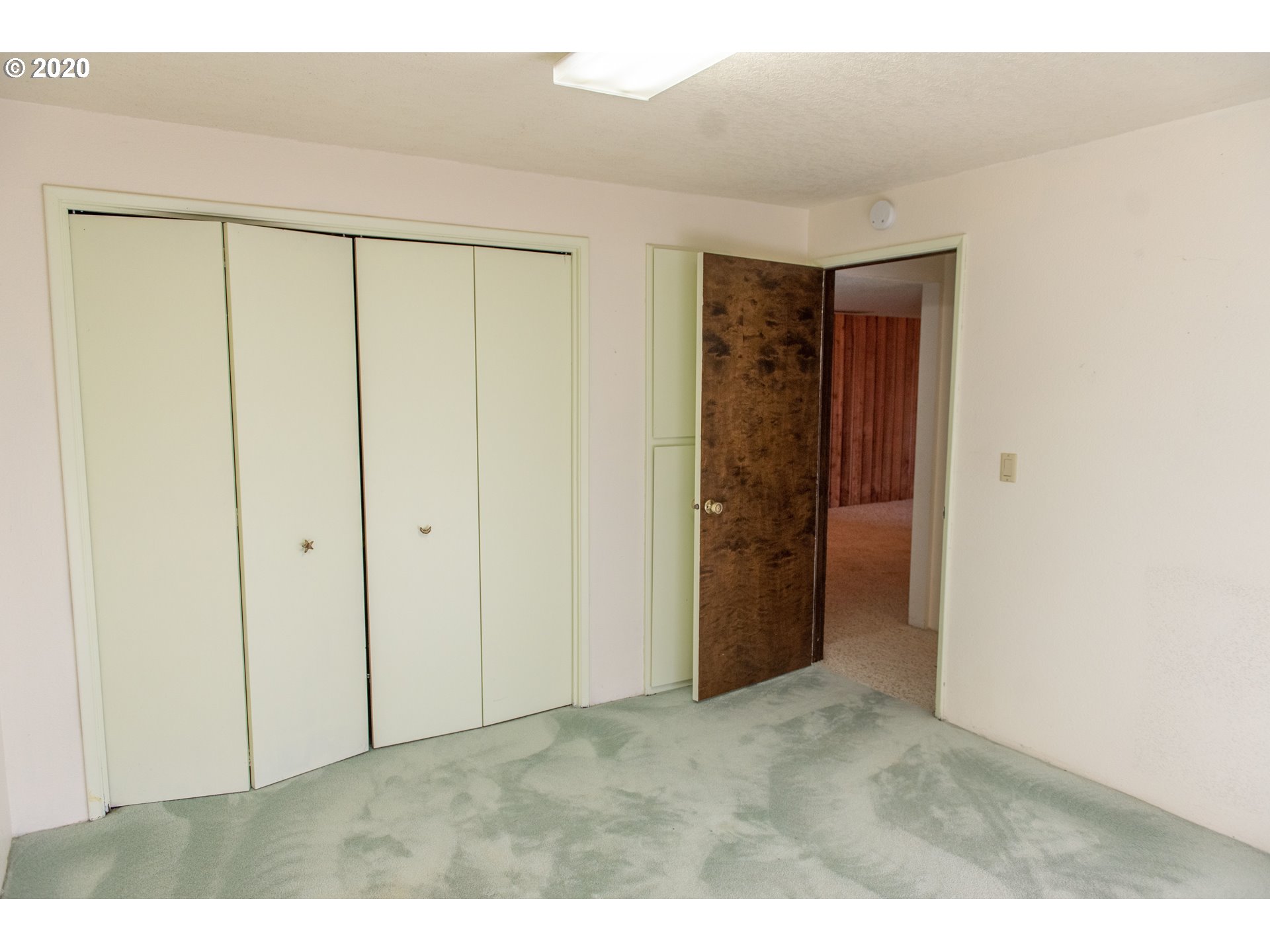 59919 Battle Mountain Road St. Helens, OR 97051 - Photo 20 of 32 Bedroom