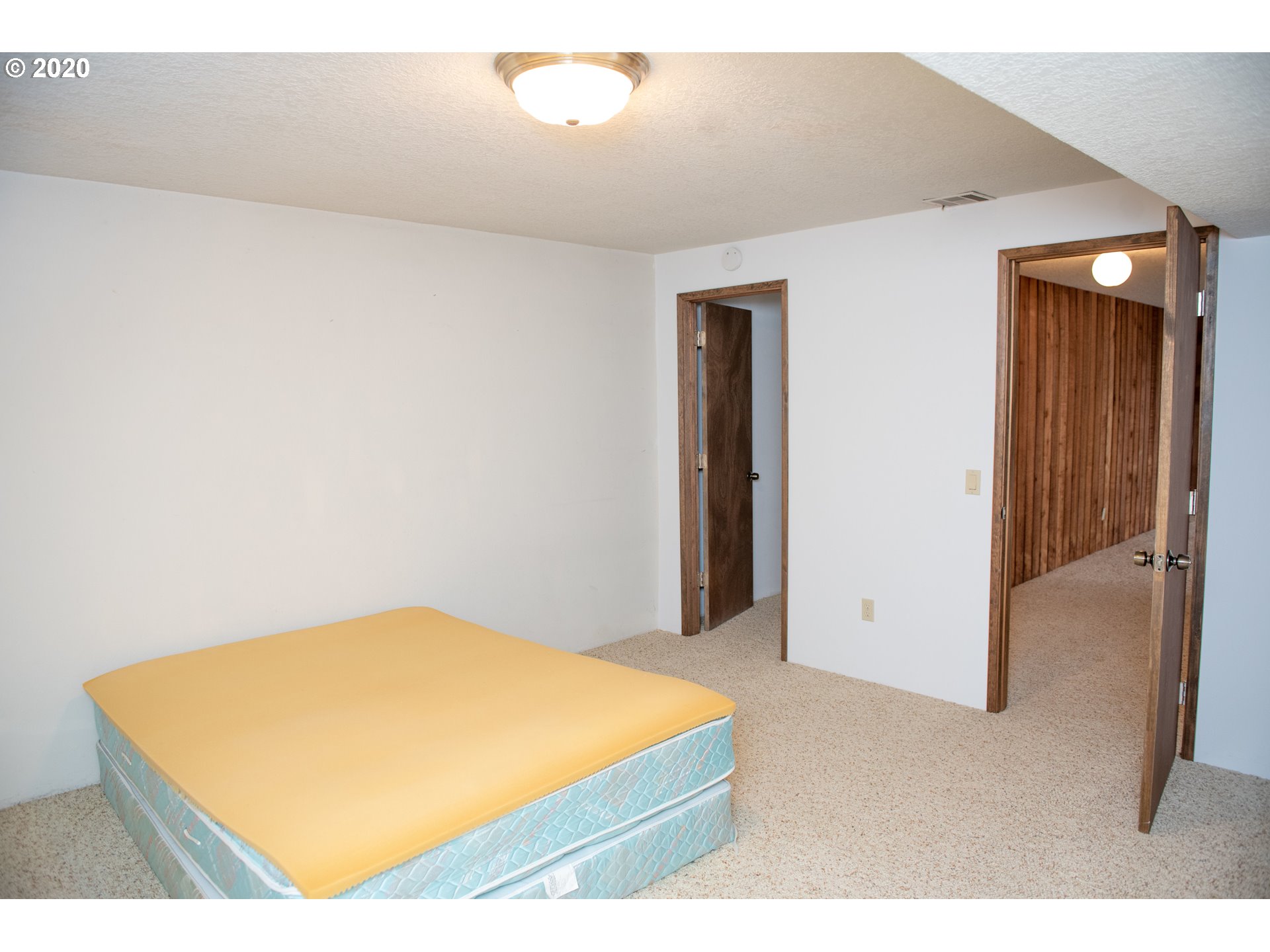 59919 Battle Mountain Road St. Helens, OR 97051 - Photo 21 of 32 Bedroom