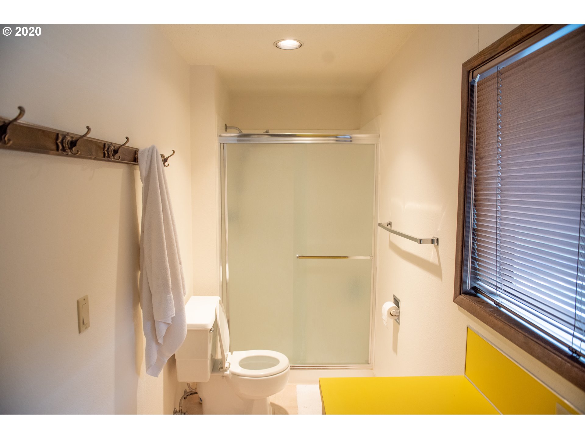 59919 Battle Mountain Road St. Helens, OR 97051 - Photo 22 of 32 Bathroom
