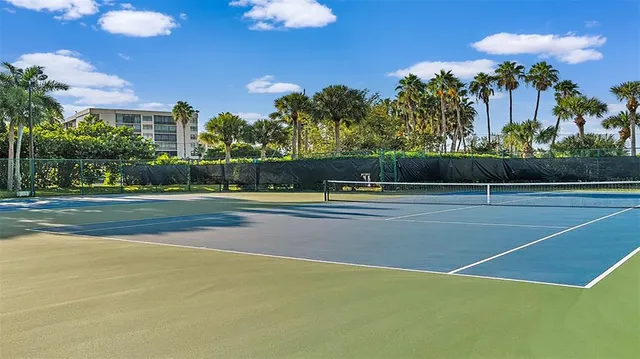 $6,900 | 1230 Siesta Bayside Drive, Unit 1230D, Sarasota, FL 34242