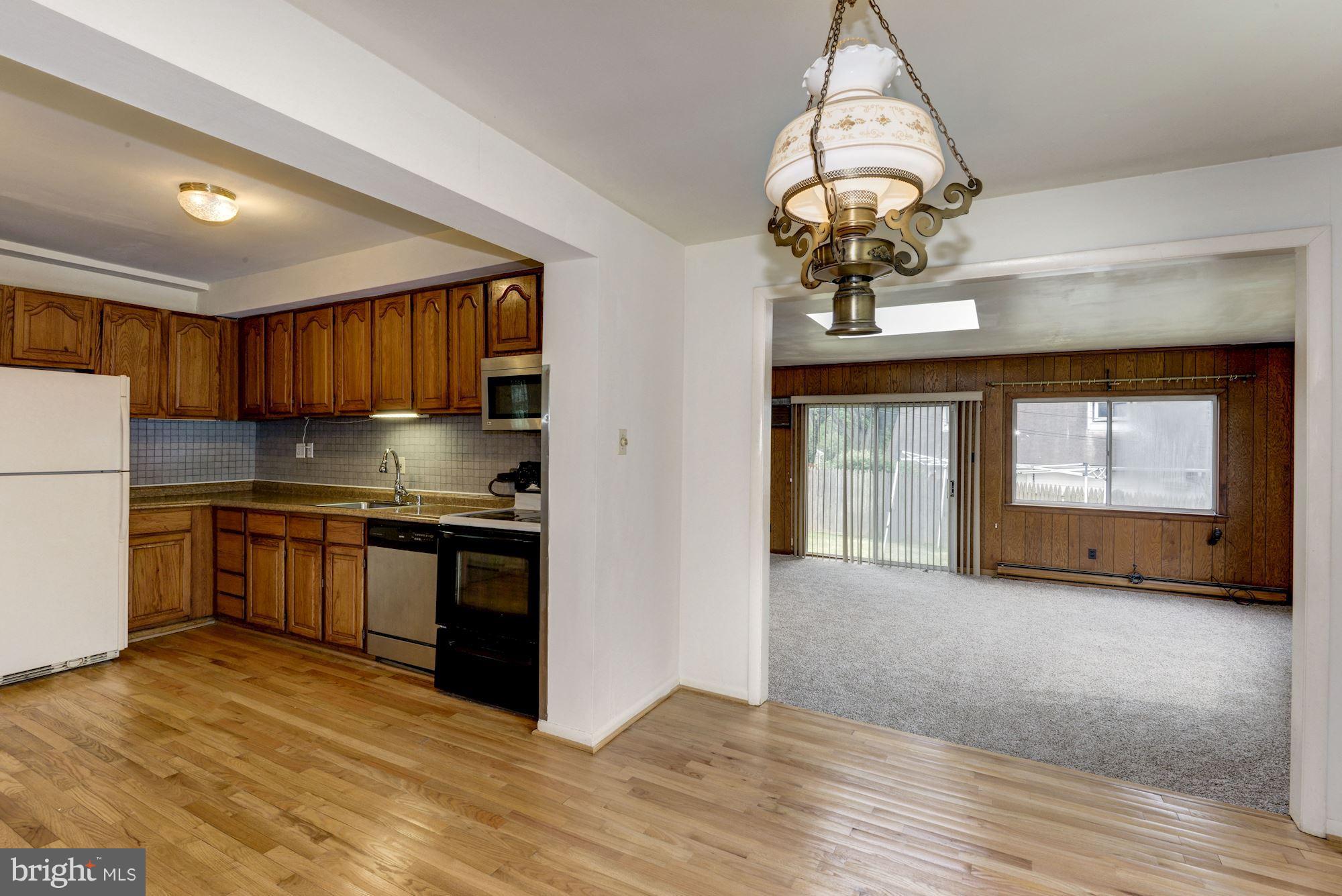 12842 Flack Street Silver Spring, MD 20906 - Photo 11 of 27 Dining Room