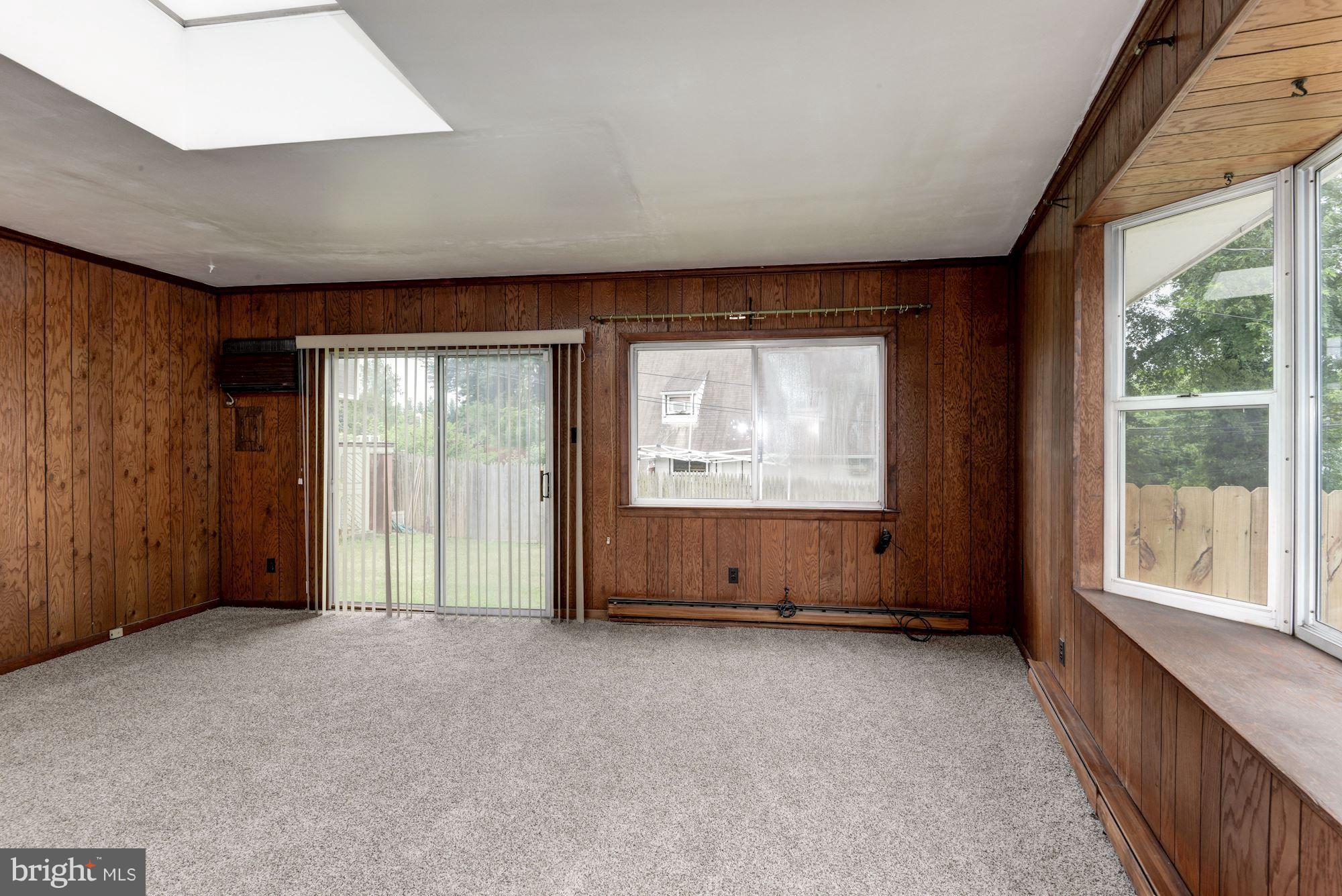 12842 Flack Street Silver Spring, MD 20906 - Photo 12 of 27 Living Room