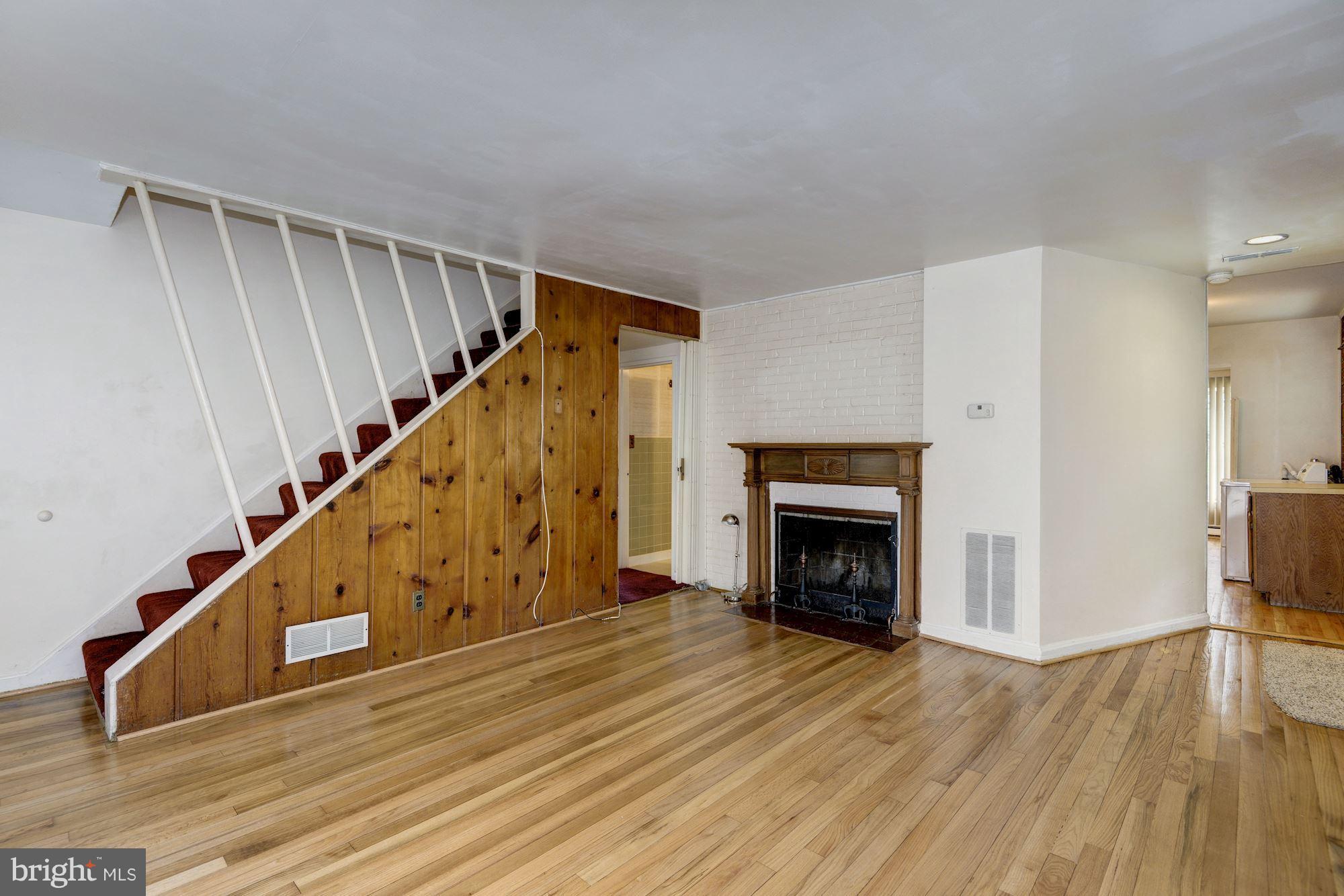 12842 Flack Street Silver Spring, MD 20906 - Photo 4 of 27 Family Room