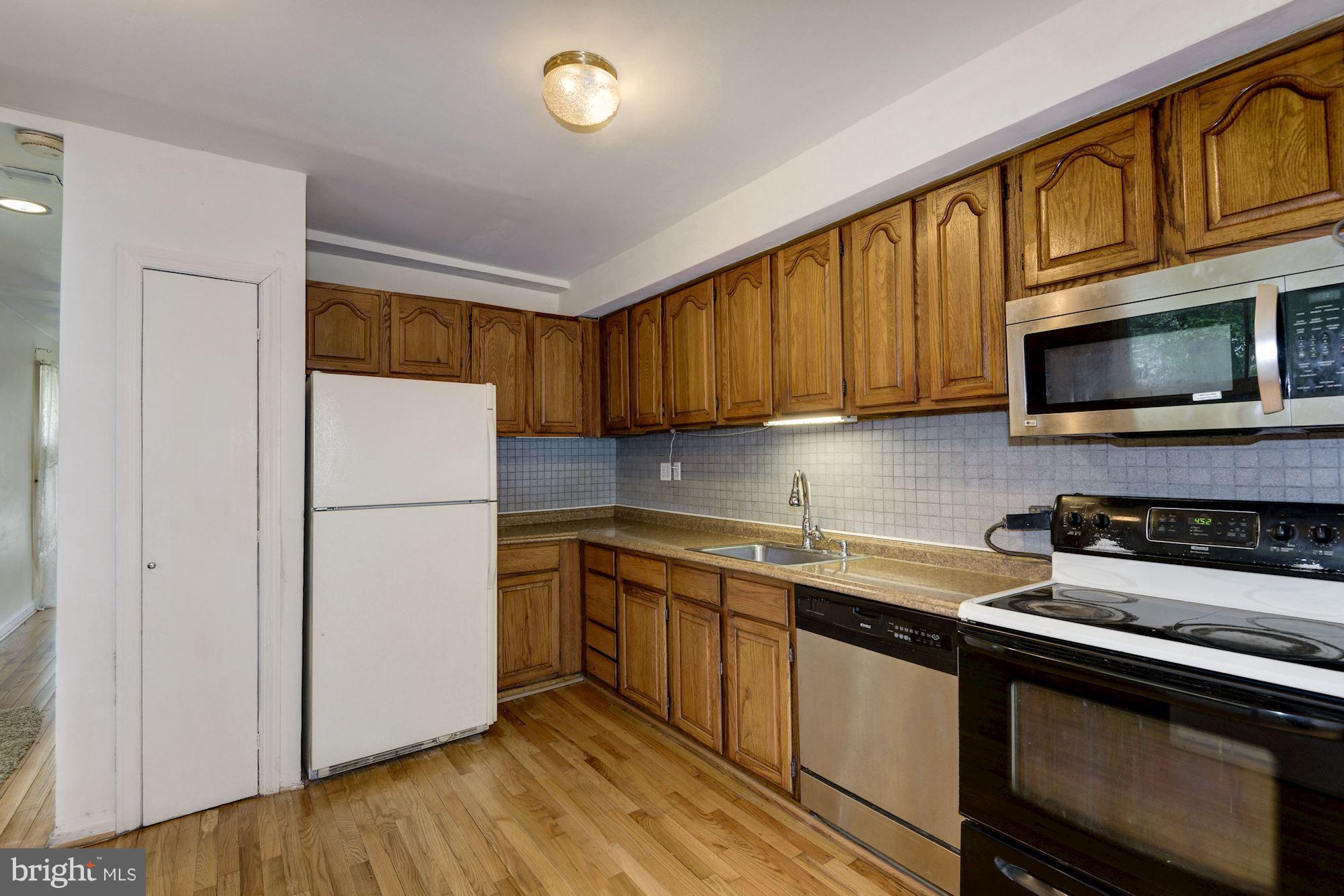 12842 Flack Street Silver Spring, MD 20906 - Photo 8 of 27 Kitchen