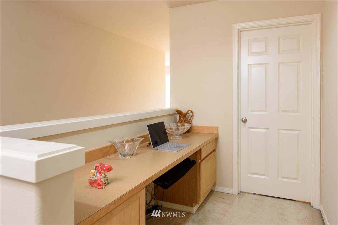 127 203rd Street Southeast Bothell, WA 98012 - Photo 16 of 24