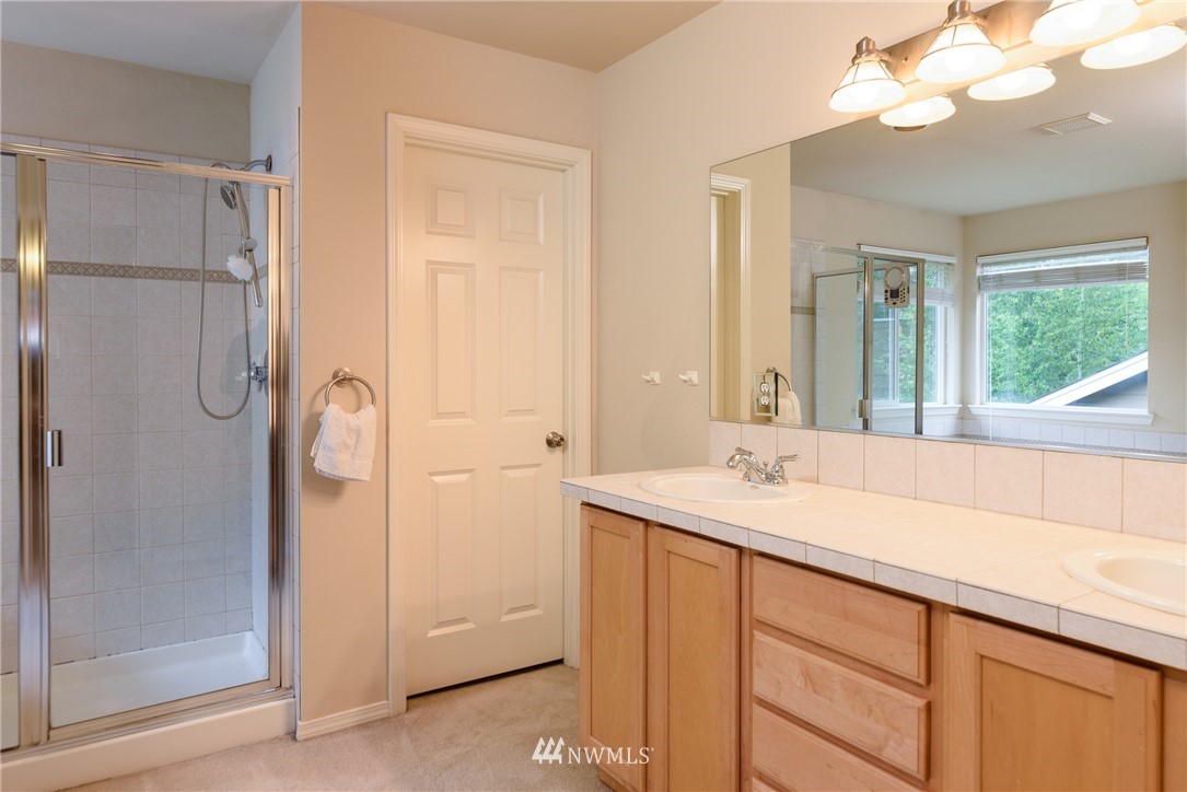 127 203rd Street Southeast Bothell, WA 98012 - Photo 19 of 24