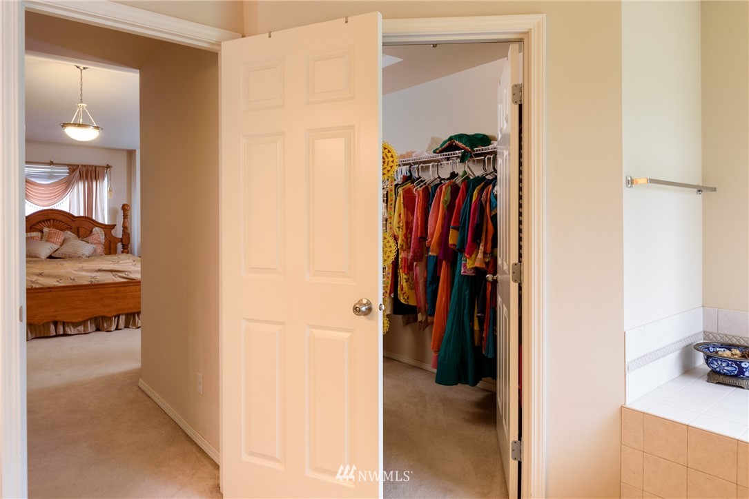 127 203rd Street Southeast Bothell, WA 98012 - Photo 21 of 24