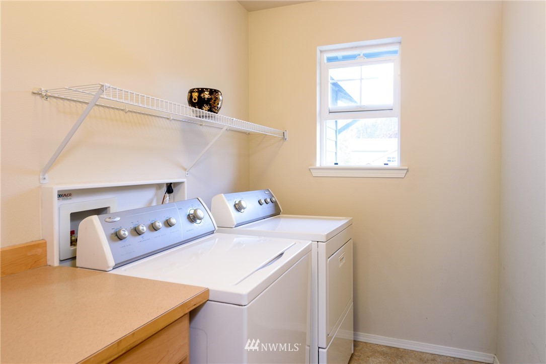 127 203rd Street Southeast Bothell, WA 98012 - Photo 22 of 24