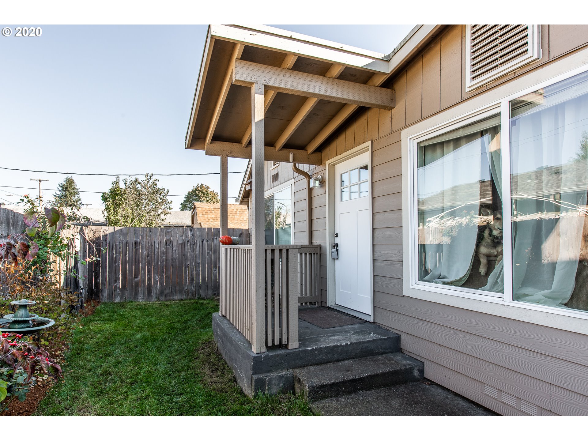 489 North 49th Street Springfield, OR 97478 - Photo 1 of 31