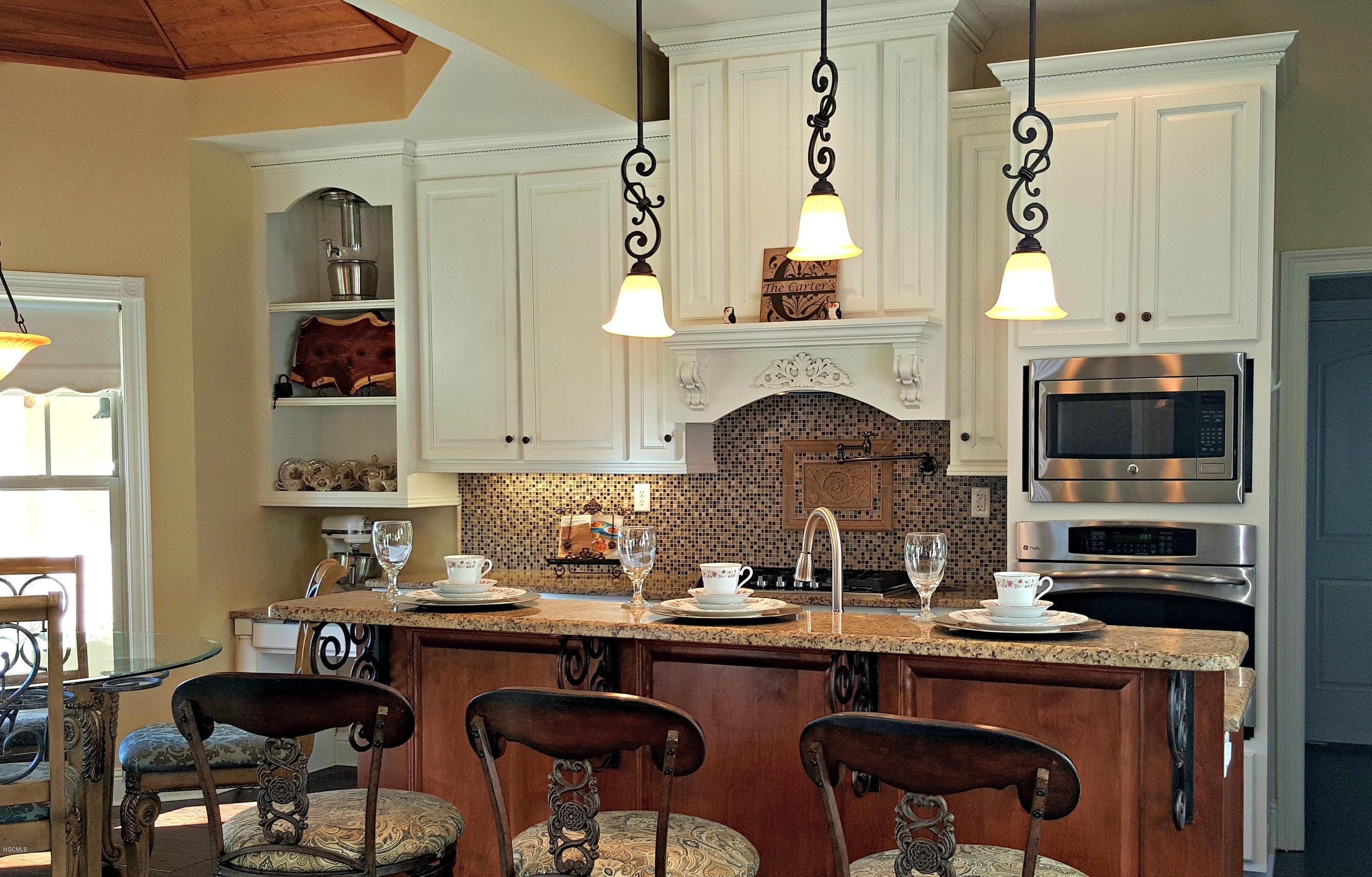19275 Rucks Krans Road Moss Point, MS 39562 - Photo 39 of 46 kitchen...