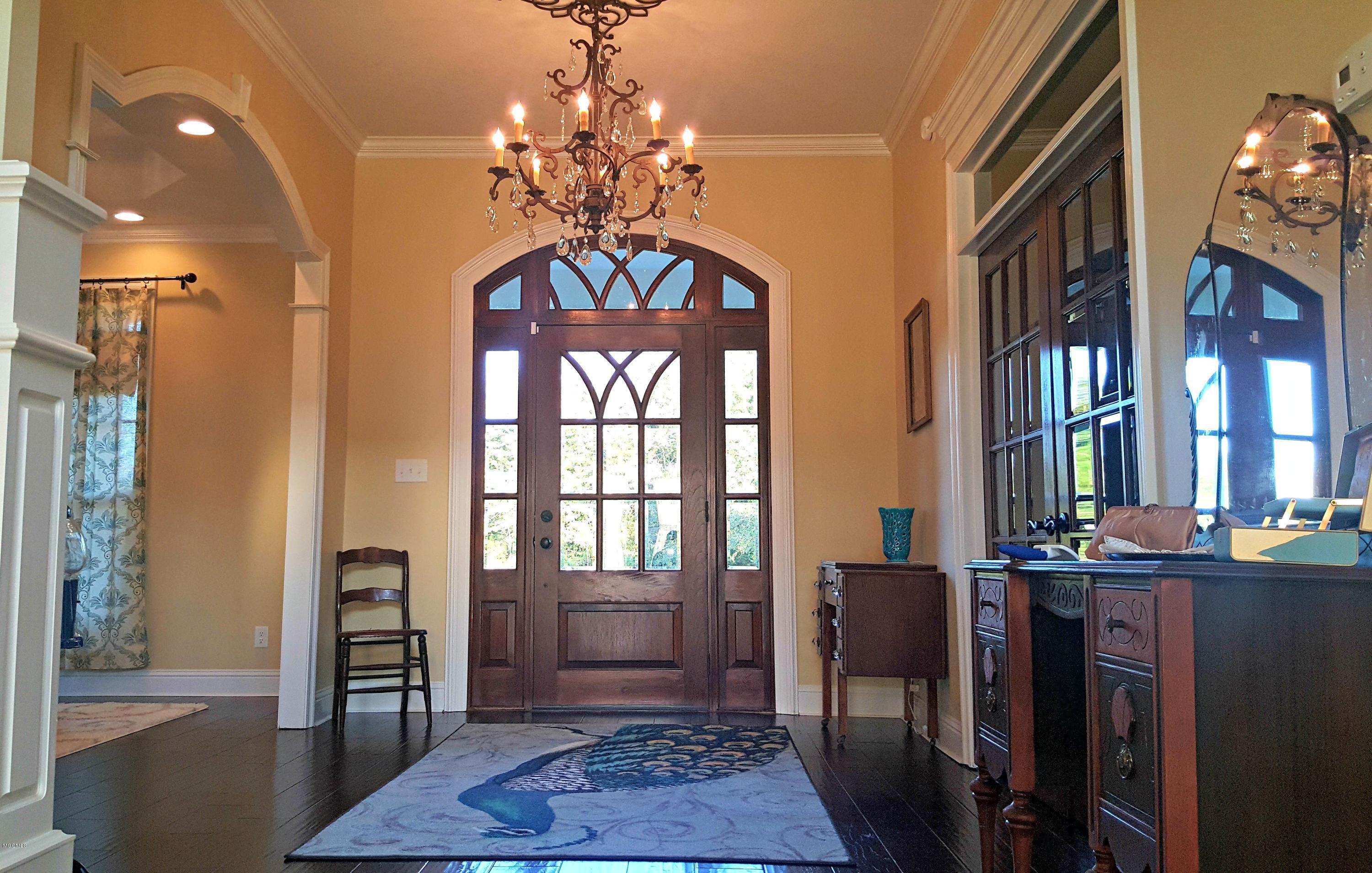 19275 Rucks Krans Road Moss Point, MS 39562 - Photo 5 of 46 foyer[