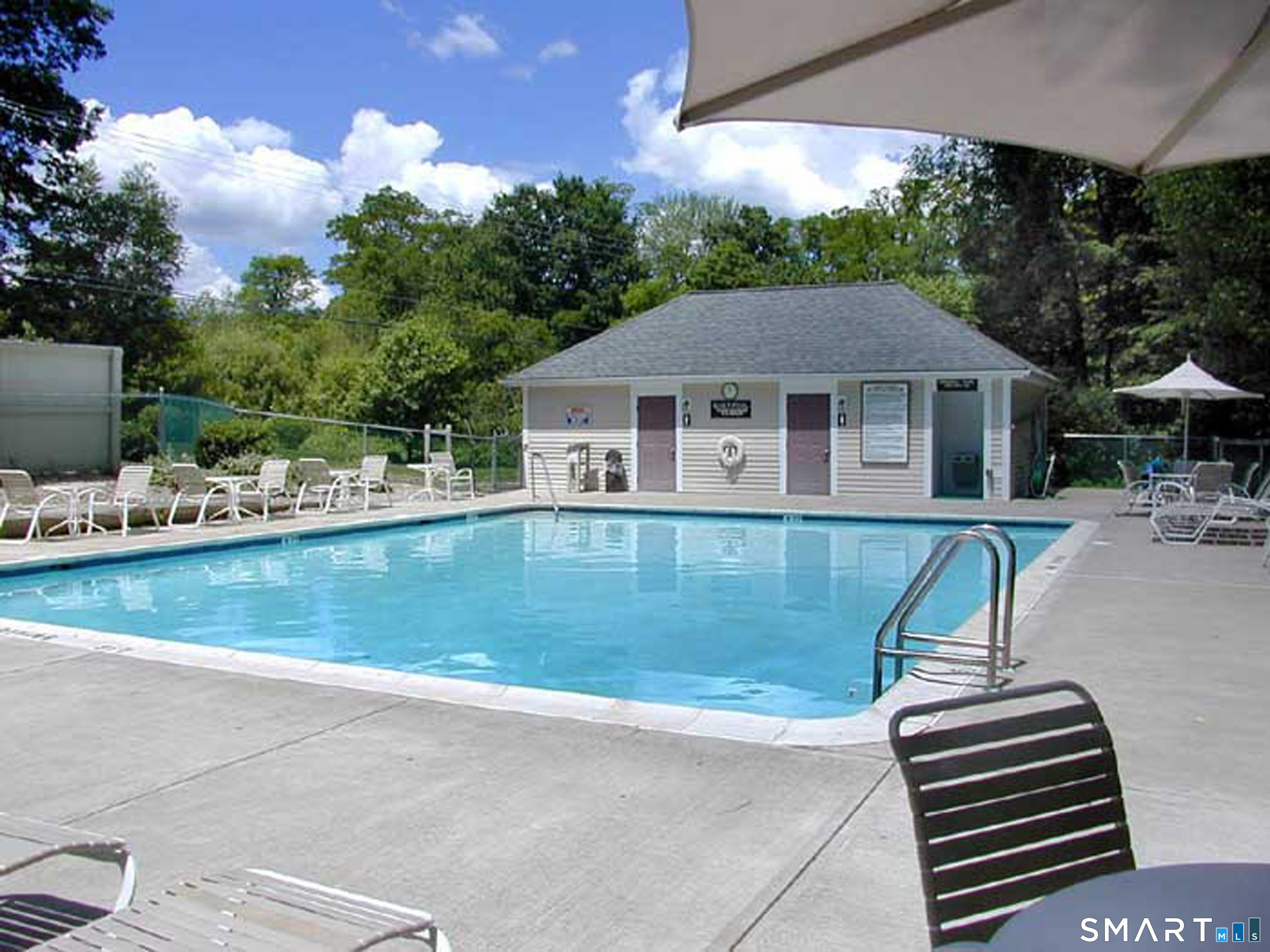 8 Centerbrook Court, Unit 8 Avon, CT 06001 - Photo 6 of 40