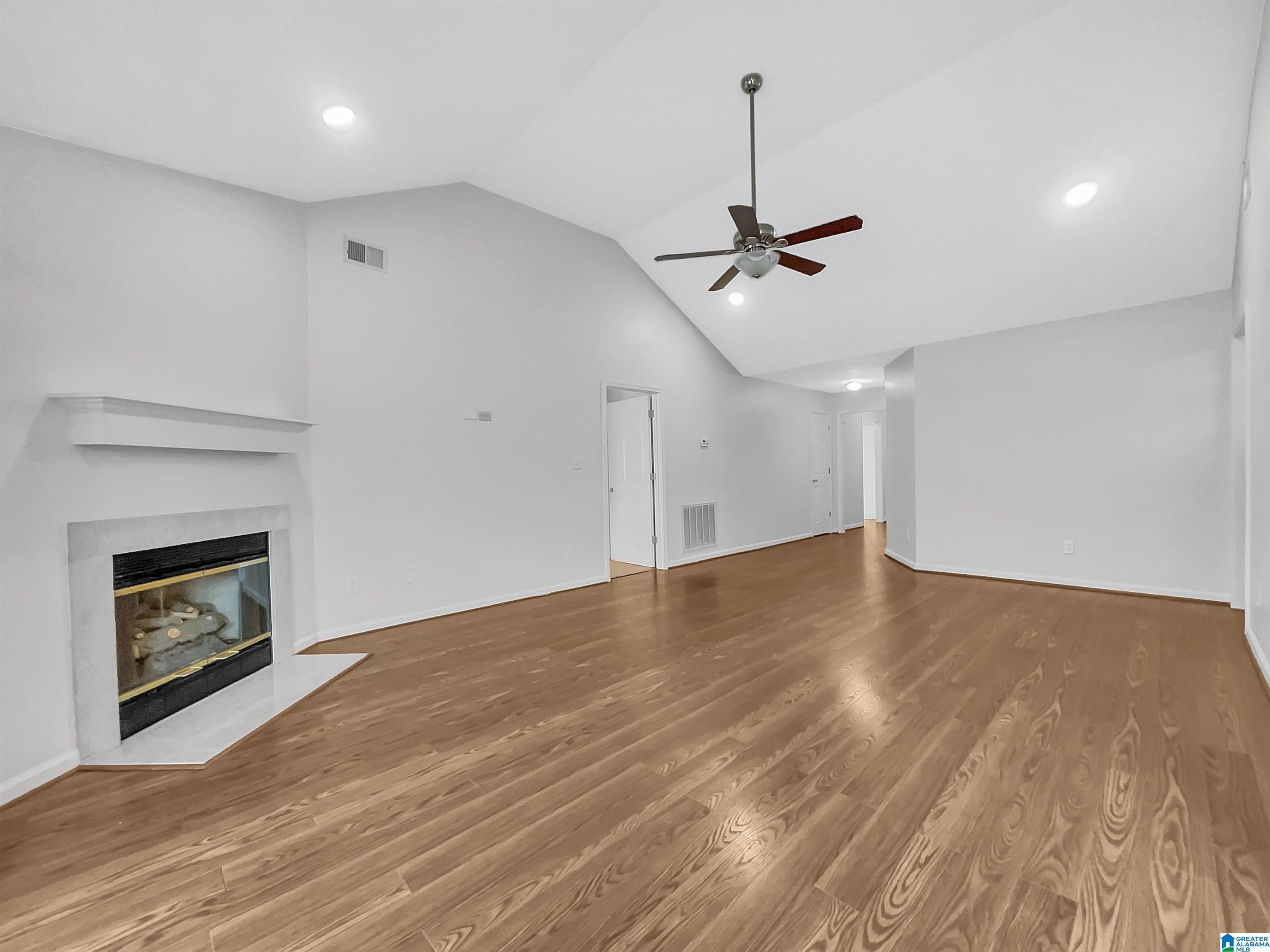 1064 Georgetown Lane Birmingham, AL 35217 - Photo 3 of 20