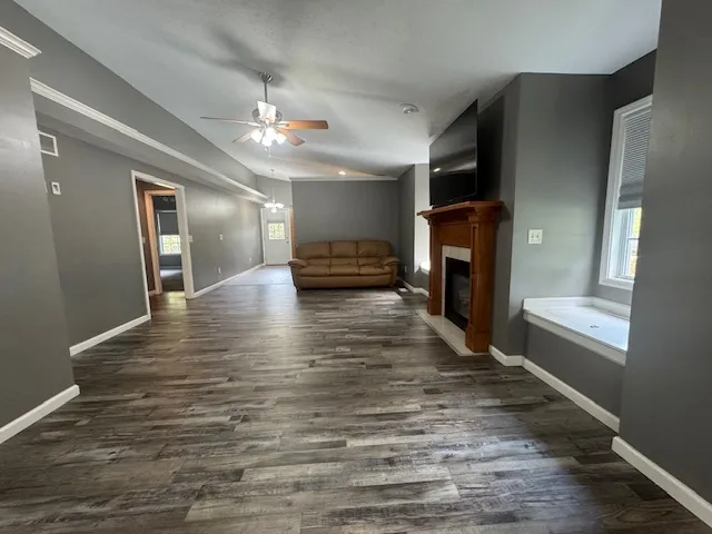 $309,900 | 2404 Treeline Drive, Bloomington, IL 61704