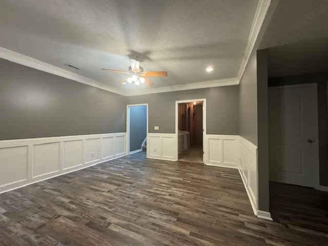 $309,900 | 2404 Treeline Drive, Bloomington, IL 61704