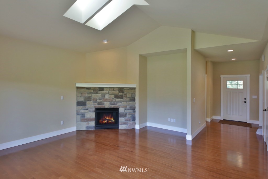1864 Watkins Road Freeland, WA 98249 - Photo 7 of 25