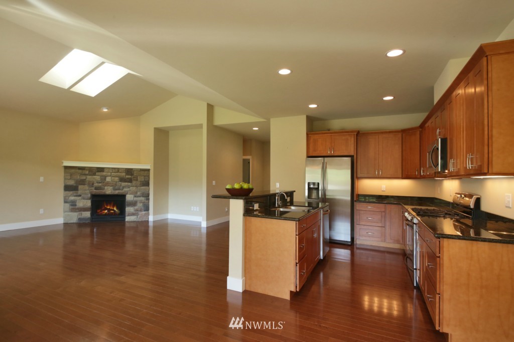 1864 Watkins Road Freeland, WA 98249 - Photo 8 of 25