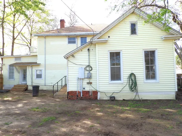 $205,000 | 718 East Houston Avenue, Crockett, TX 75835