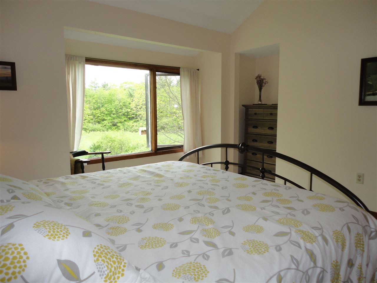 76 Middle Winchendon Road Rindge, NH 03461 - Photo 12 of 32