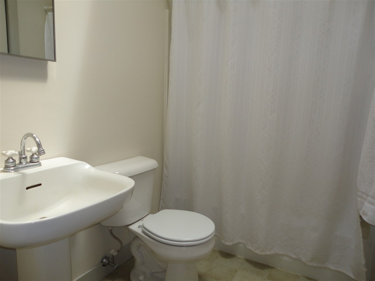 76 Middle Winchendon Road Rindge, NH 03461 - Photo 13 of 32