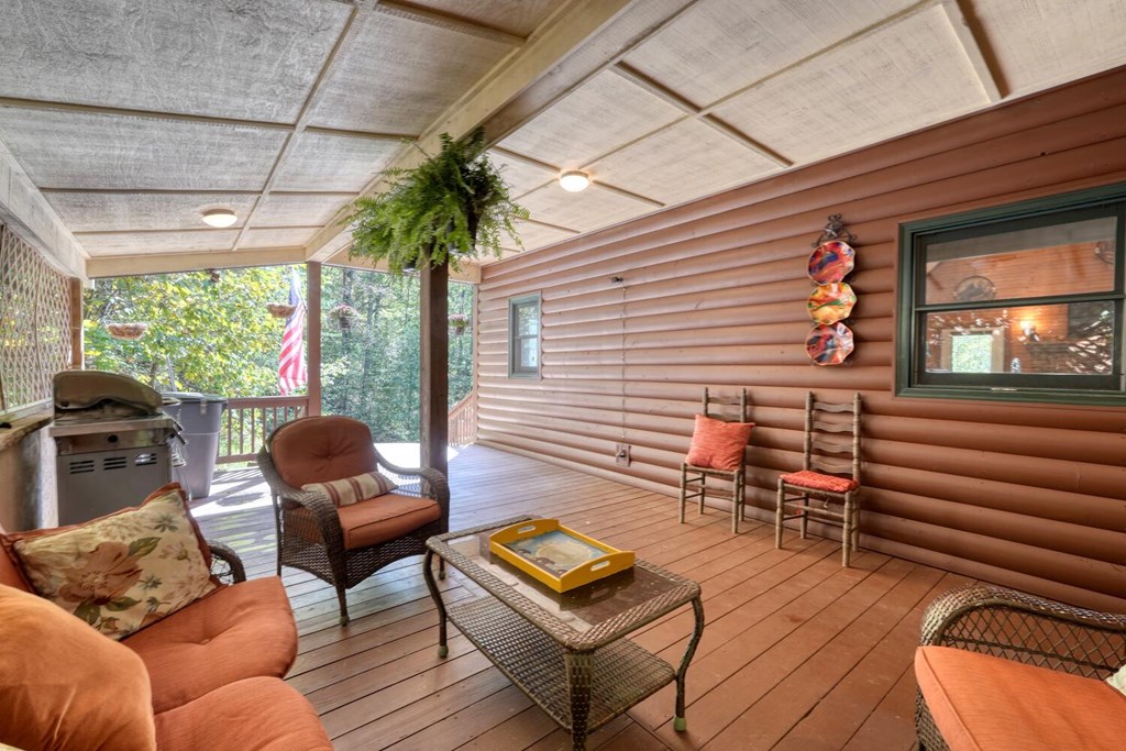 3204 Creekview Road Hiawassee, GA 30546 - Photo 39 of 45 a outdoor living space with furniture