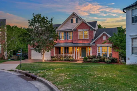 $799,000 | 924 Dundonnell Place, Nashville, TN 37220