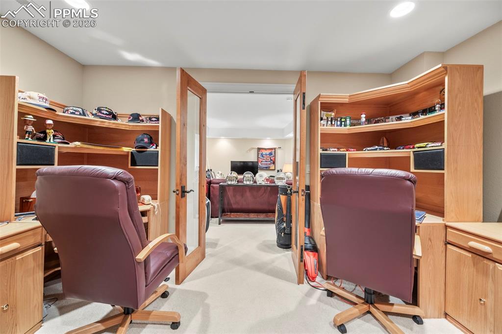 4025 Reserve Point Colorado Springs, CO 80904 - Photo 42 of 50 a bedroom with furniture and a bed