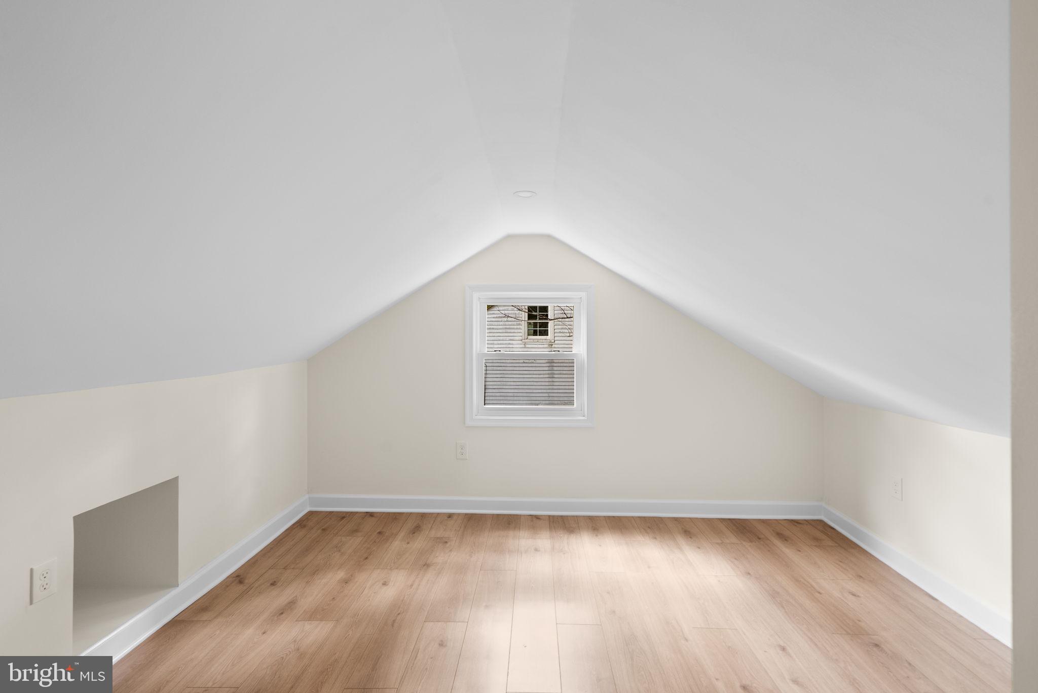 4205 Garrett Park Road Silver Spring, MD 20906 - Photo 21 of 41 an empty room with a empty space and window