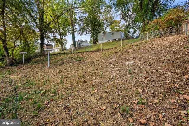 $529,900 | 4205 Garrett Park Road, Silver Spring, MD 20906