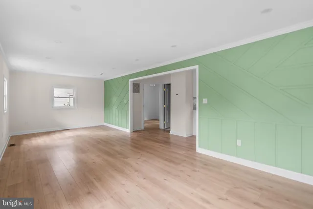 $529,900 | 4205 Garrett Park Road, Silver Spring, MD 20906