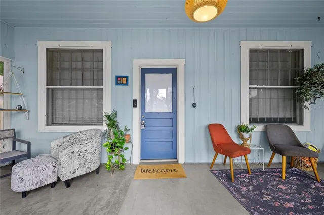 $369,900 | 1304 East 32nd Avenue, Tampa, FL 33603