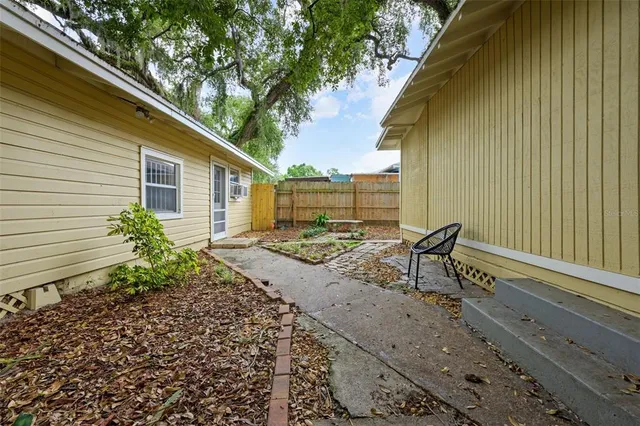 $369,900 | 1304 East 32nd Avenue, Tampa, FL 33603