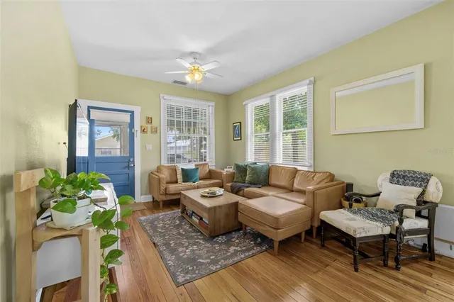 $369,900 | 1304 East 32nd Avenue, Tampa, FL 33603