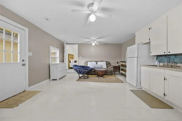 $359,900 | 1304 East 32nd Avenue, Tampa, FL 33603