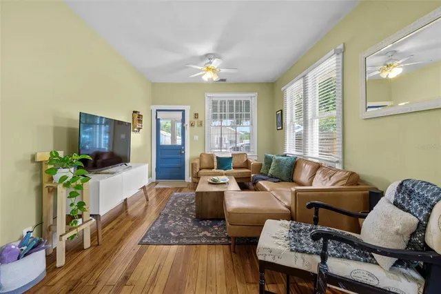 $369,900 | 1304 East 32nd Avenue, Tampa, FL 33603